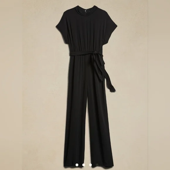 ⭐ Banana Republic Evita Jumpsuit - Picture 4 of 4